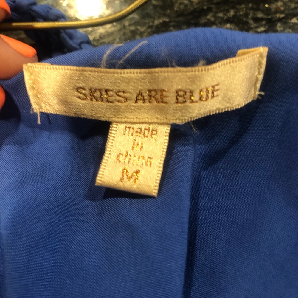 Skies Are Blue Hawaiian Dress - Picture 4 of 4